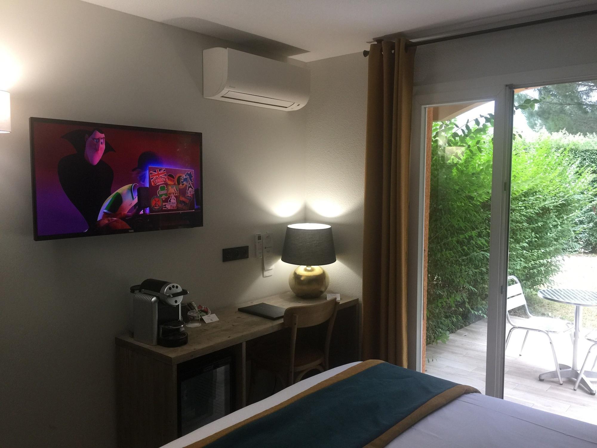Best Western Le Vauban Prades  Ngoại thất bức ảnh