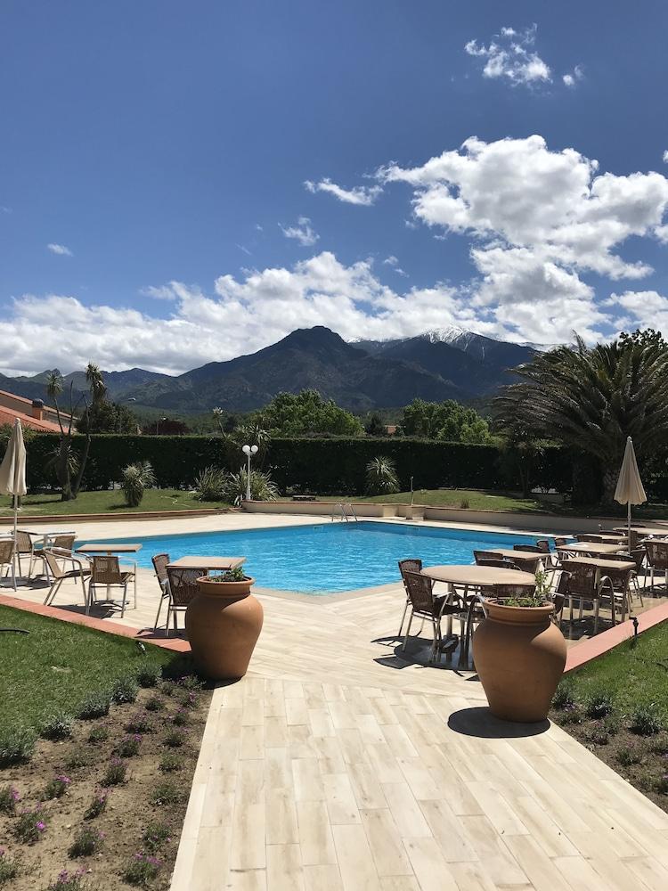 Best Western Le Vauban Prades  Ngoại thất bức ảnh