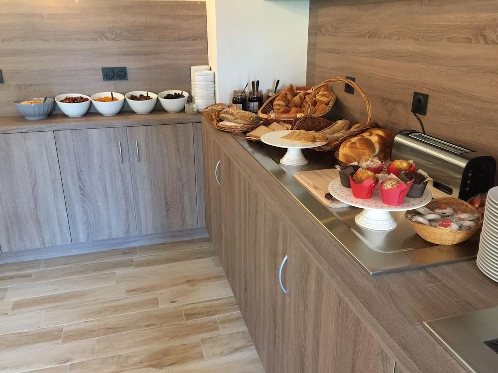 Best Western Le Vauban Prades  Ngoại thất bức ảnh