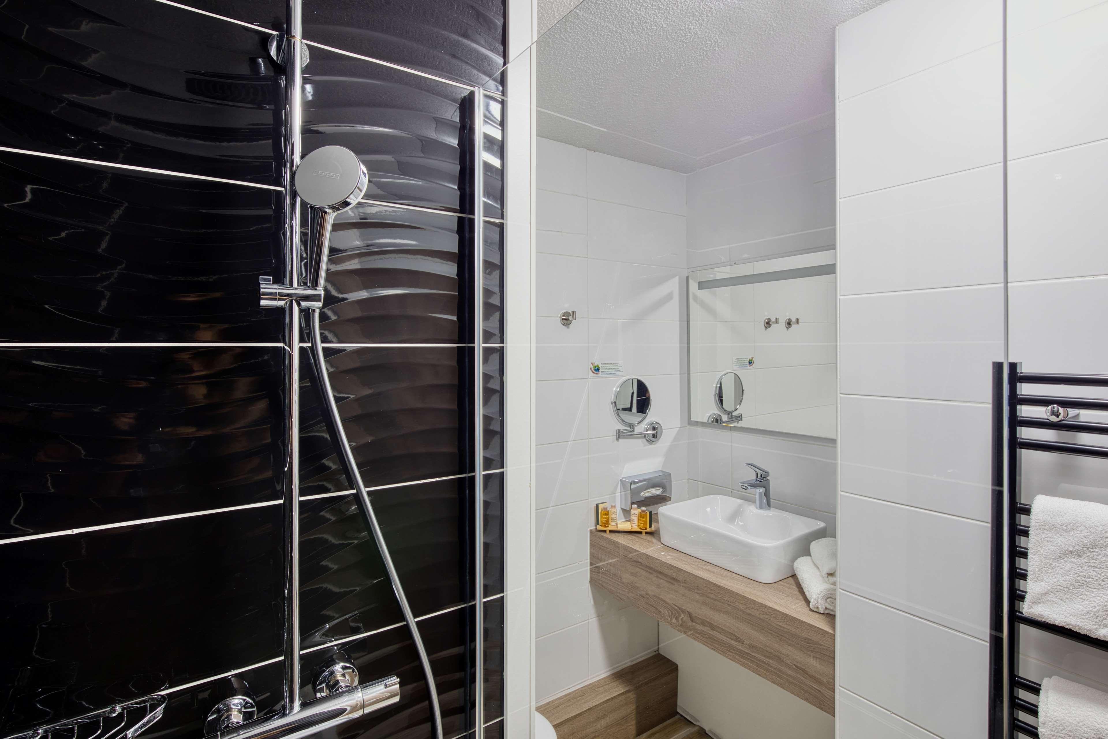 Best Western Le Vauban Prades  Ngoại thất bức ảnh