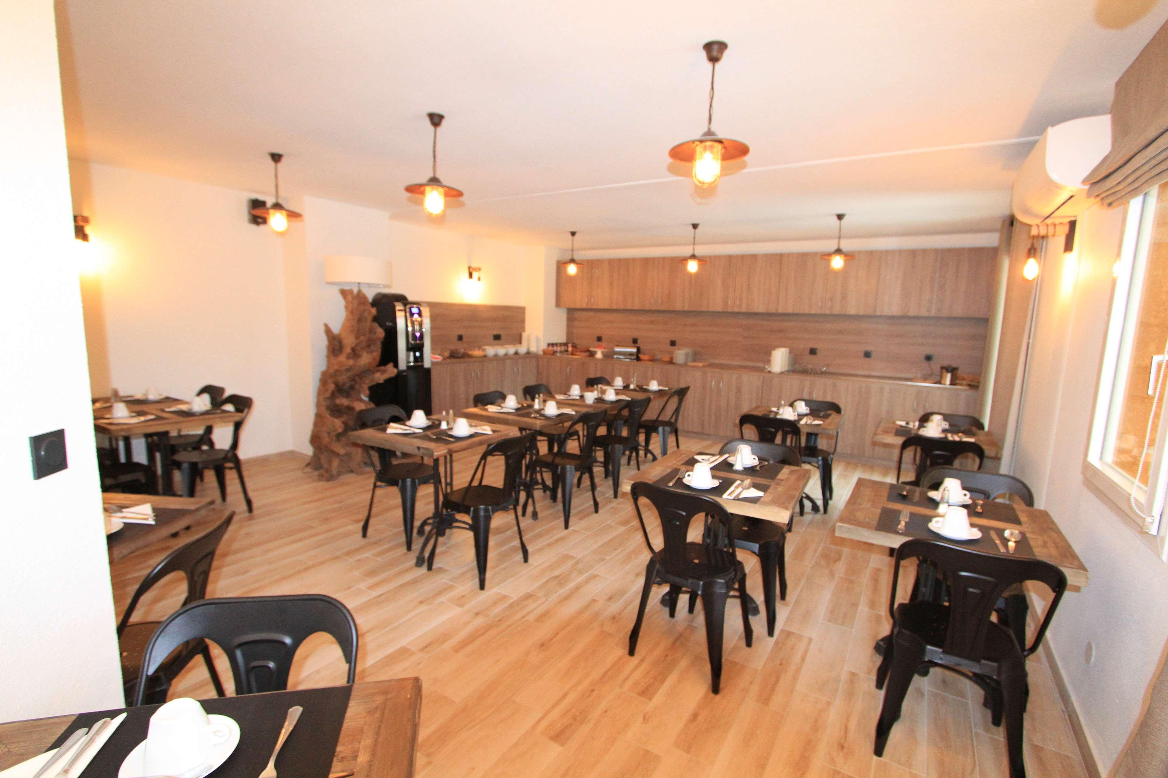 Best Western Le Vauban Prades  Ngoại thất bức ảnh
