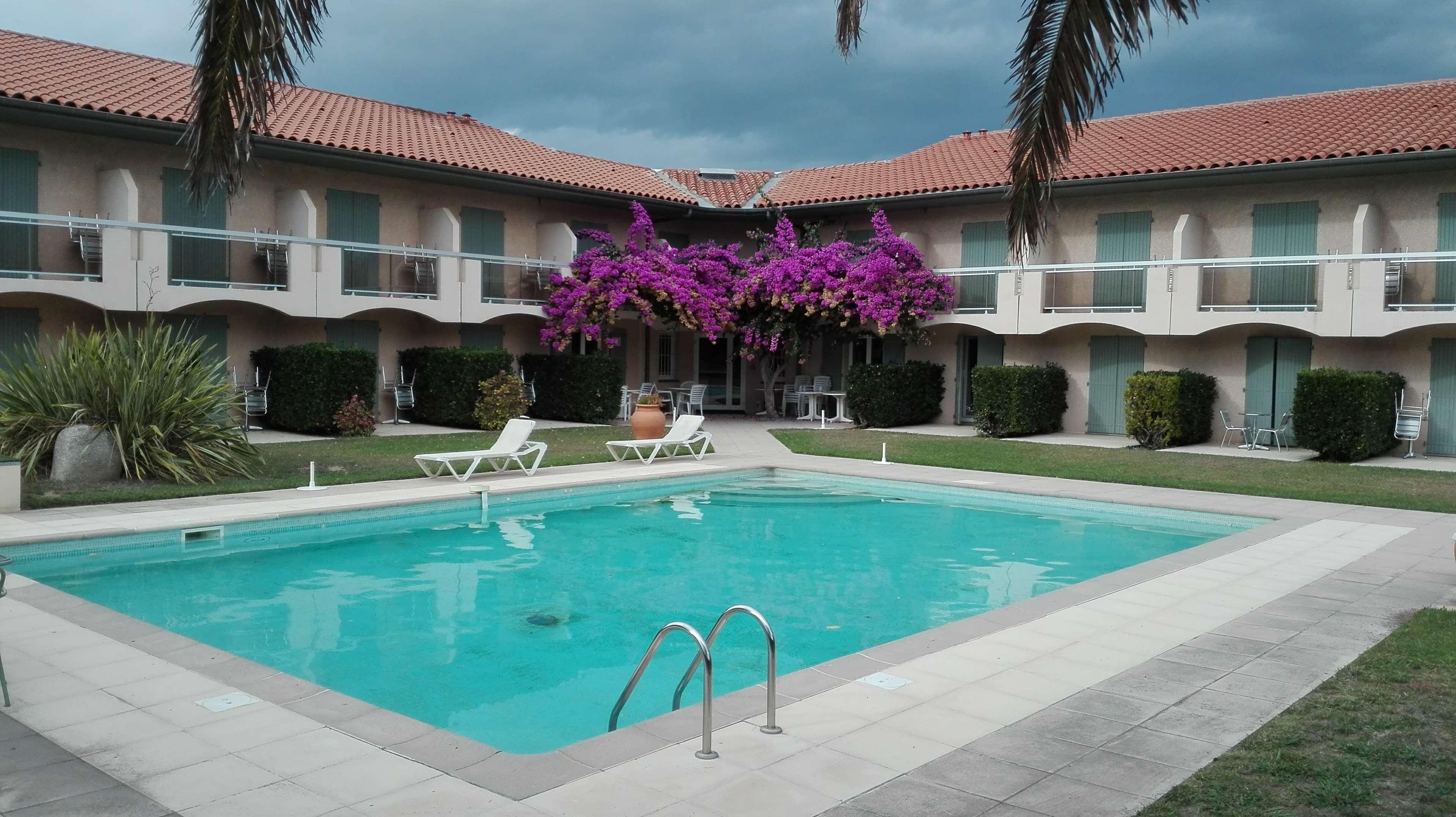 Best Western Le Vauban Prades  Ngoại thất bức ảnh