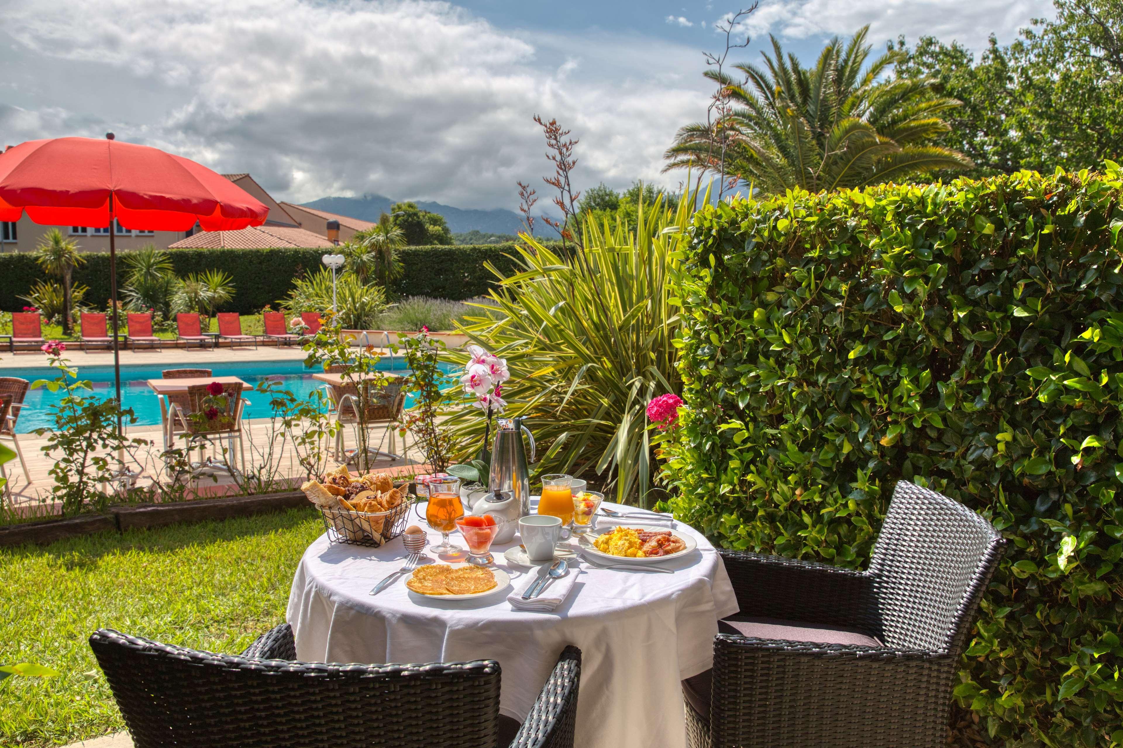 Best Western Le Vauban Prades  Ngoại thất bức ảnh